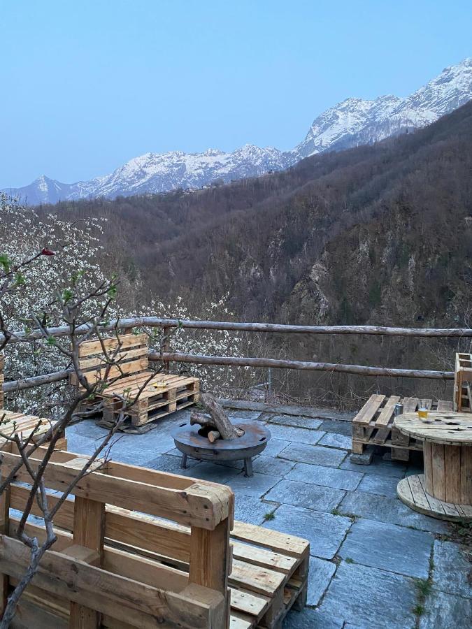 Osteria Gruetli Con Alloggio Borgnone Екстериор снимка