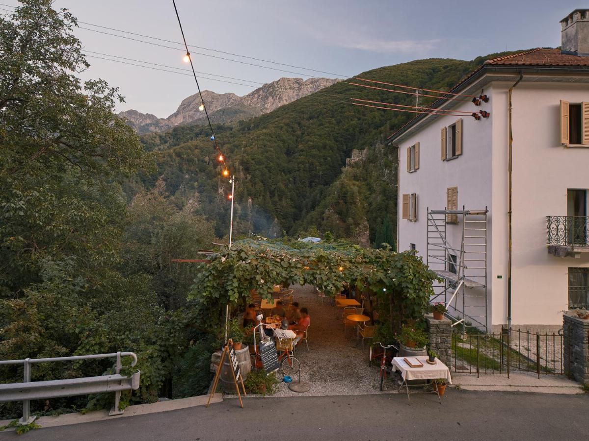 Osteria Gruetli Con Alloggio Borgnone Екстериор снимка