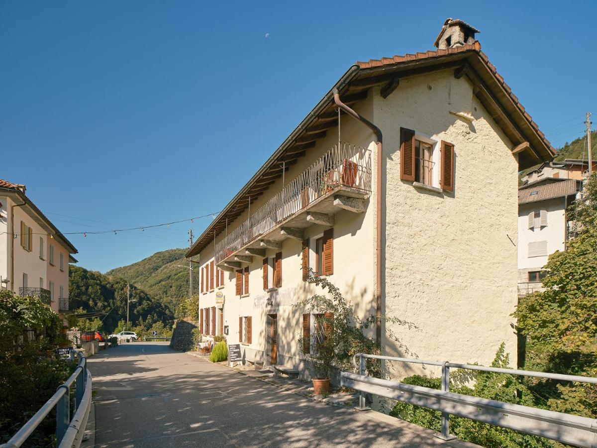 Osteria Gruetli Con Alloggio Borgnone Екстериор снимка
